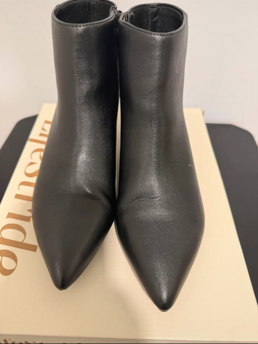 Life Stride Black Pointed-Toe Ankle Booties